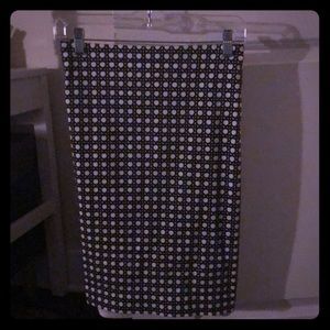 Black and white print pencil skirt